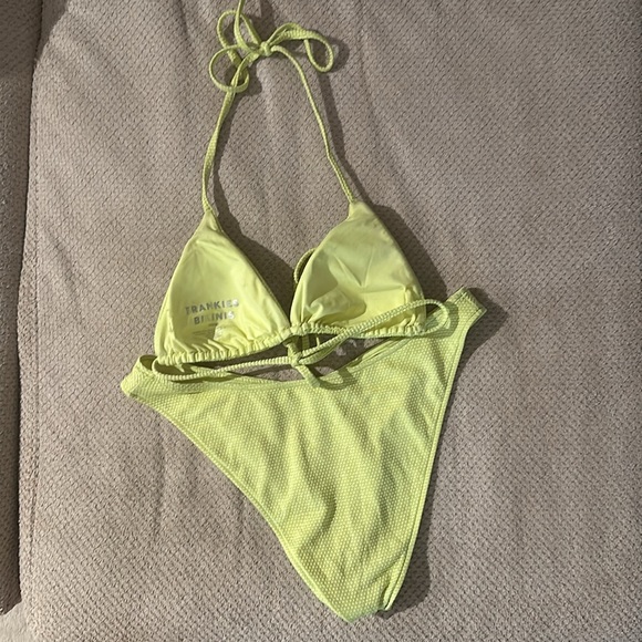 Frankie’s Triangle Bikini Neon Yellow - Picture 5 of 7